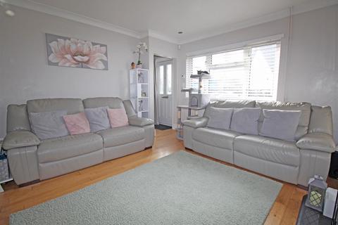 3 bedroom house for sale, Ellis Avenue, Stevenage