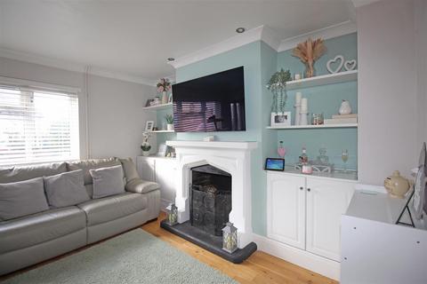 3 bedroom house for sale, Ellis Avenue, Stevenage