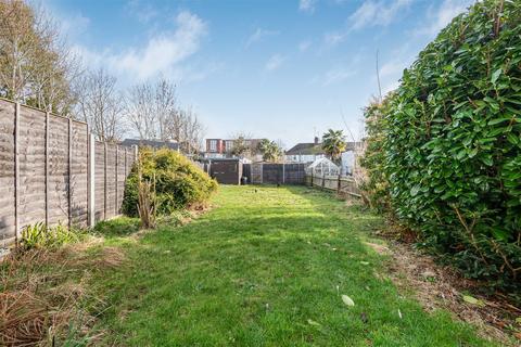 undefined, Hollybush Road, Kingston Upon Thames KT2
