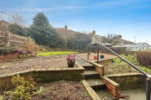 3 bedroom semi-detached house for sale, Kelso Gardens, Denton Burn, Newcastle upon Tyne, NE15