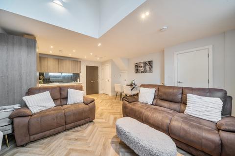 2 bedroom terraced house for sale, Field End Road, Ruislip, Middlesex
