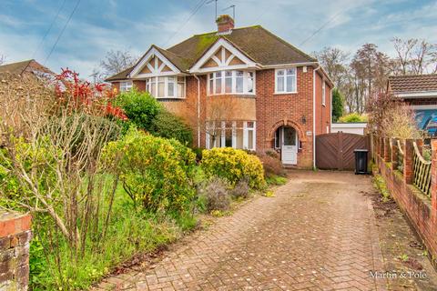 undefined, Redhatch Drive, Earley, Reading