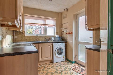 undefined, Redhatch Drive, Earley, Reading