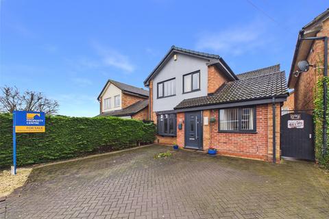 4 bedroom detached house for sale, Blake Croft, Cheltenham, Gloucestershire, GL51