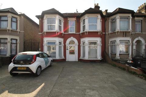 2 bedroom apartment to rent, Northbrook Road, Ilford