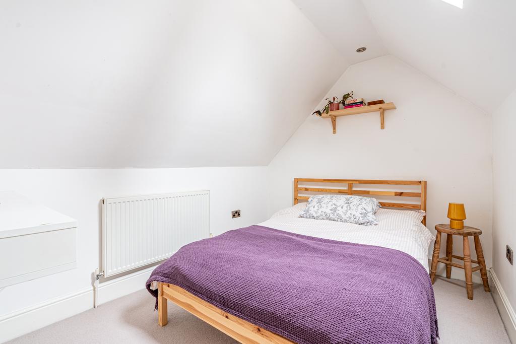 Summerhillcourt26