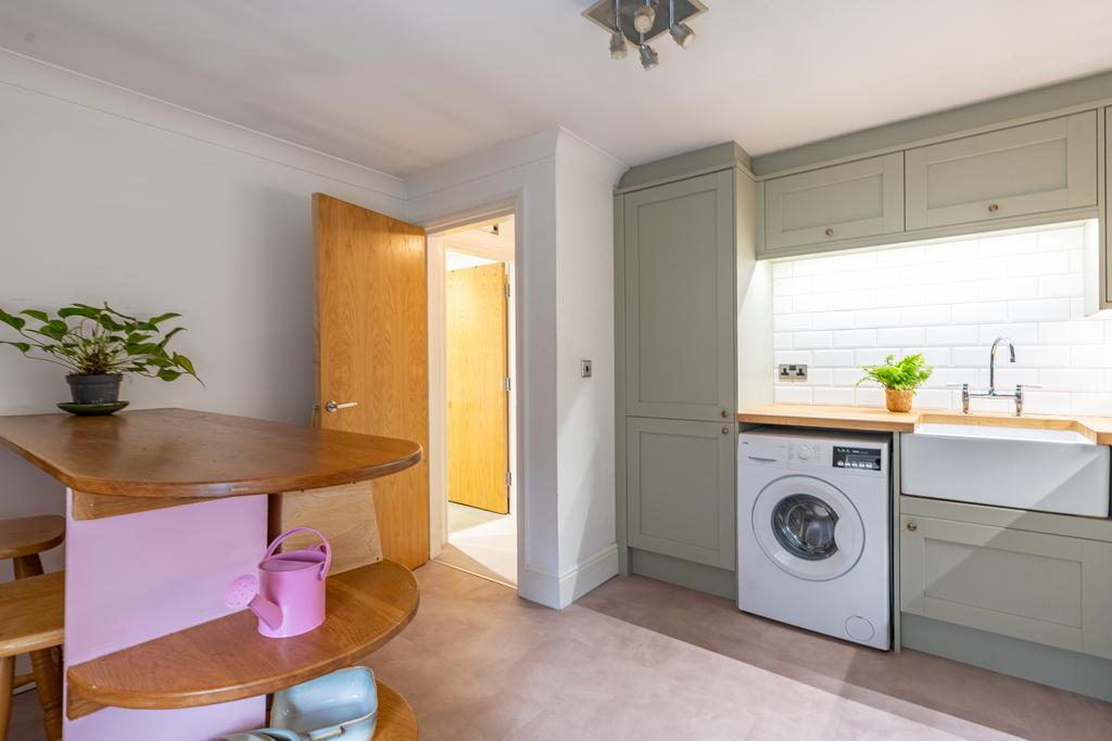 Summerhillcourt21