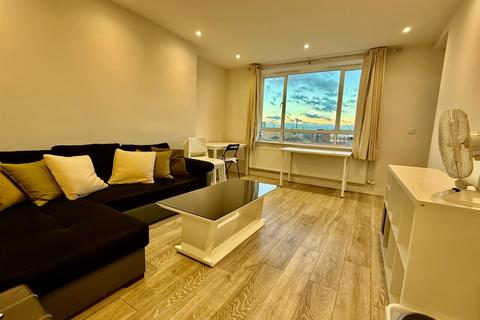 1 bedroom house to rent, Cameron House, St John's Wood Terrace, London