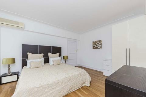 2 bedroom flat to rent, College Crescent, London NW3