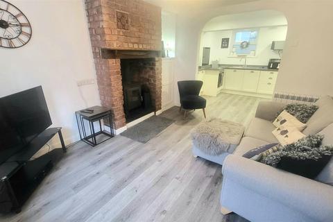 undefined, Henllys, Pentre'r Efail, Harlech