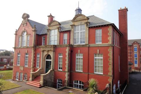 undefined, College Court Clifton Drive Street, Annes, FY8