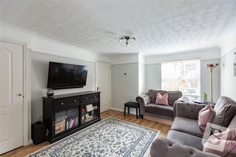 3 bedroom semi-detached house for sale, Davidson Gardens, Wickford, Essex, SS12