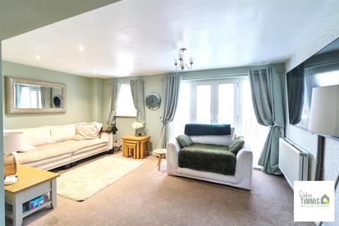 3 bedroom semi-detached house for sale, Mansfield Grove, Stoke-On-Trent