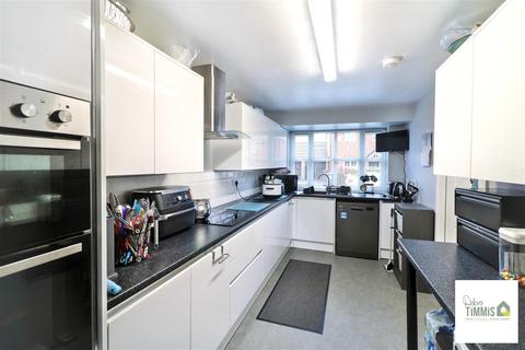3 bedroom semi-detached house for sale, Mansfield Grove, Stoke-On-Trent