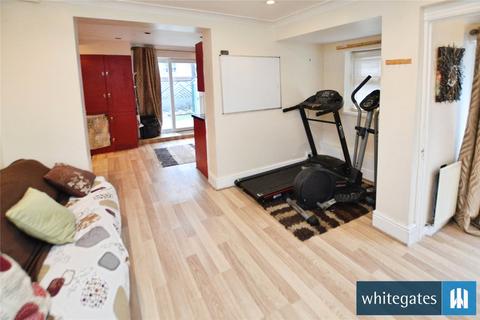 4 bedroom semi-detached house for sale, Nesfield Road, Leeds, West Yorkshire, LS10