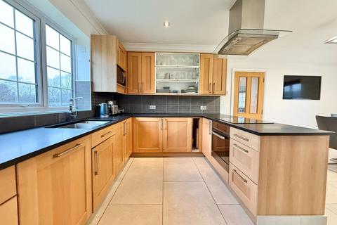 undefined, Boston Spa, Slade Close, LS23