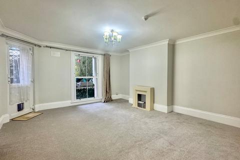 2 bedroom apartment for sale, Castle Hill Avenue, Kent CT20