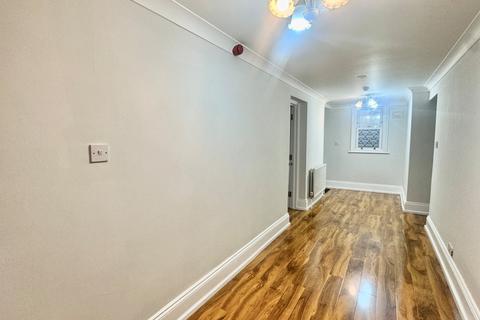 2 bedroom apartment for sale, Castle Hill Avenue, Kent CT20
