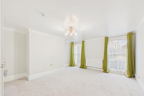 2 bedroom apartment for sale, Castle Hill Avenue, Kent CT20