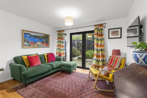 2 bedroom end of terrace house for sale, Brickcroft Hoppit, Harlow CM17