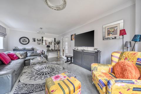 undefined, Vicarage Close, Colgate, Horsham