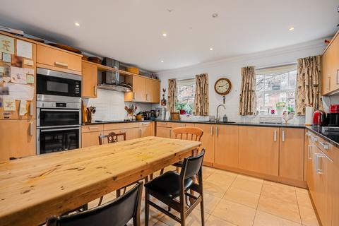 4 bedroom end of terrace house for sale, Miller Close, Redbourn, AL3