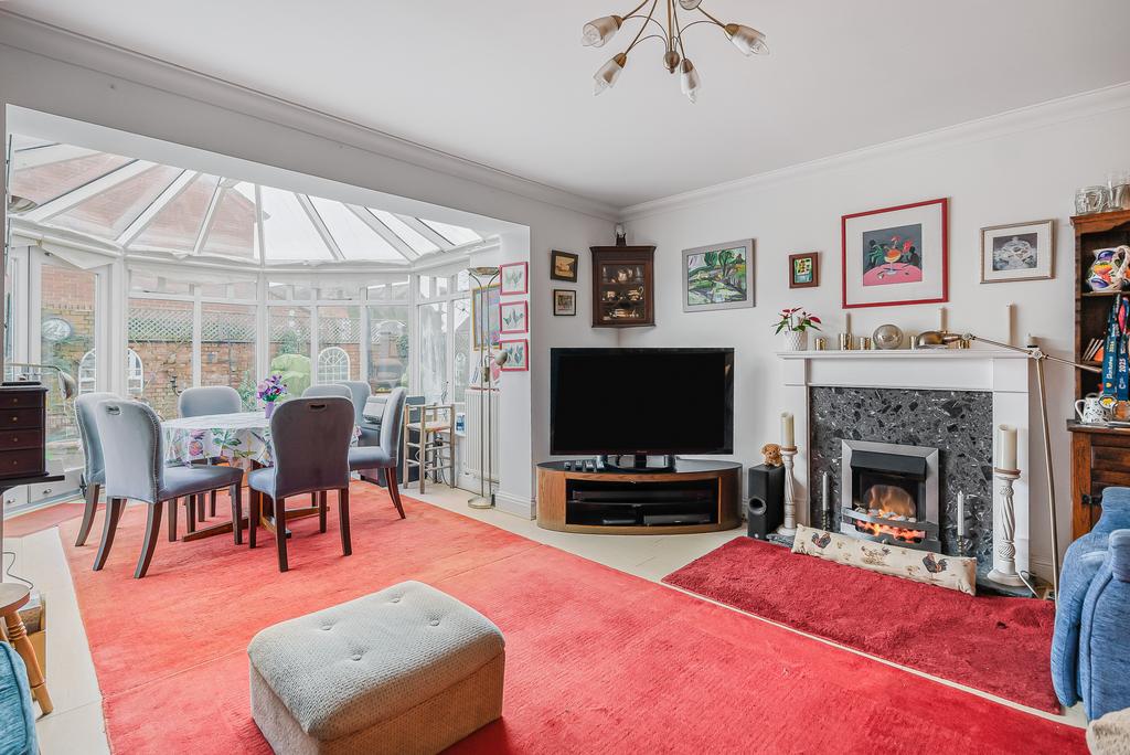 Kitchen/Conservatory