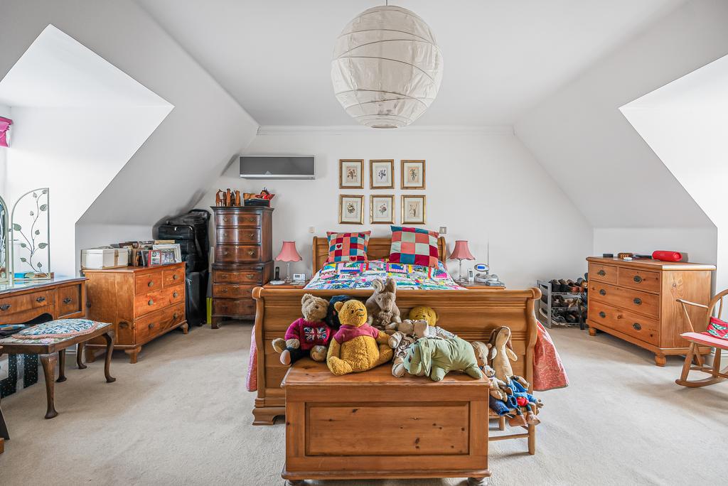 Principal Bedroom