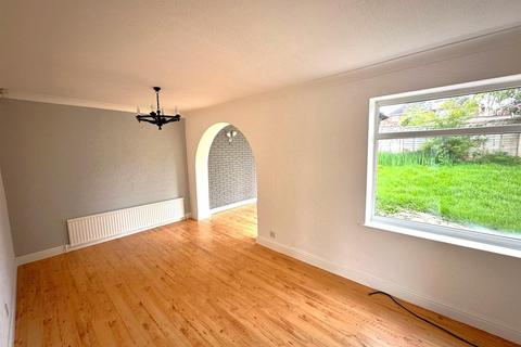 4 bedroom house to rent, Kendall Rise, Kingswinford