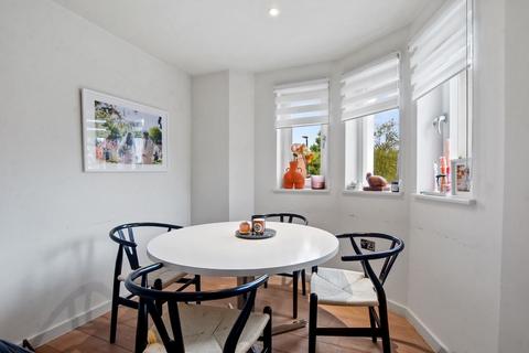 2 bedroom apartment for sale, 206 Archway Road, London, N6