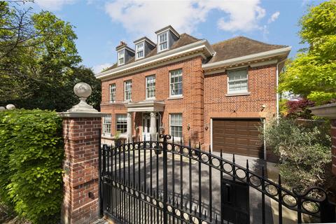undefined, Ellerton Road, Drax Estate, Wimbledon, SW20