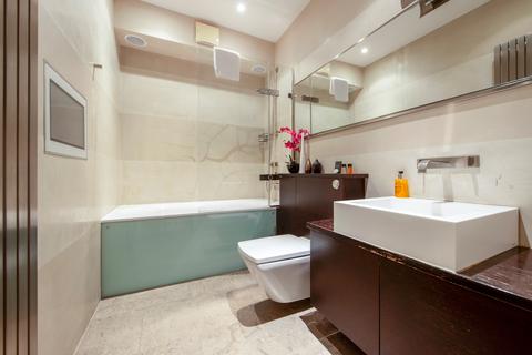 2 bedroom flat to rent, Cornwall Gardens, London, SW7