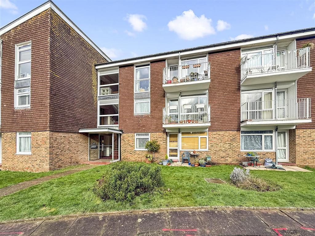 19 Dorchester Gardens-015.JPG