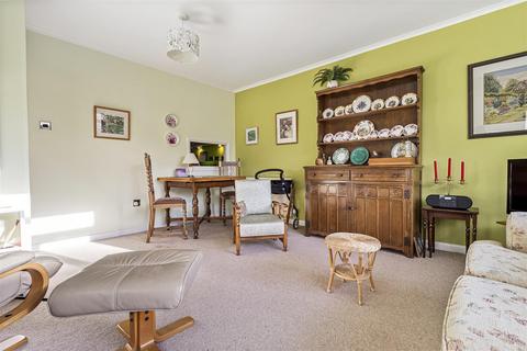 2 bedroom flat for sale, Dorchester Gardens, Worthing