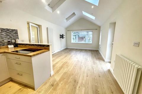 undefined, Meadow Road, Henley-in-arden B95