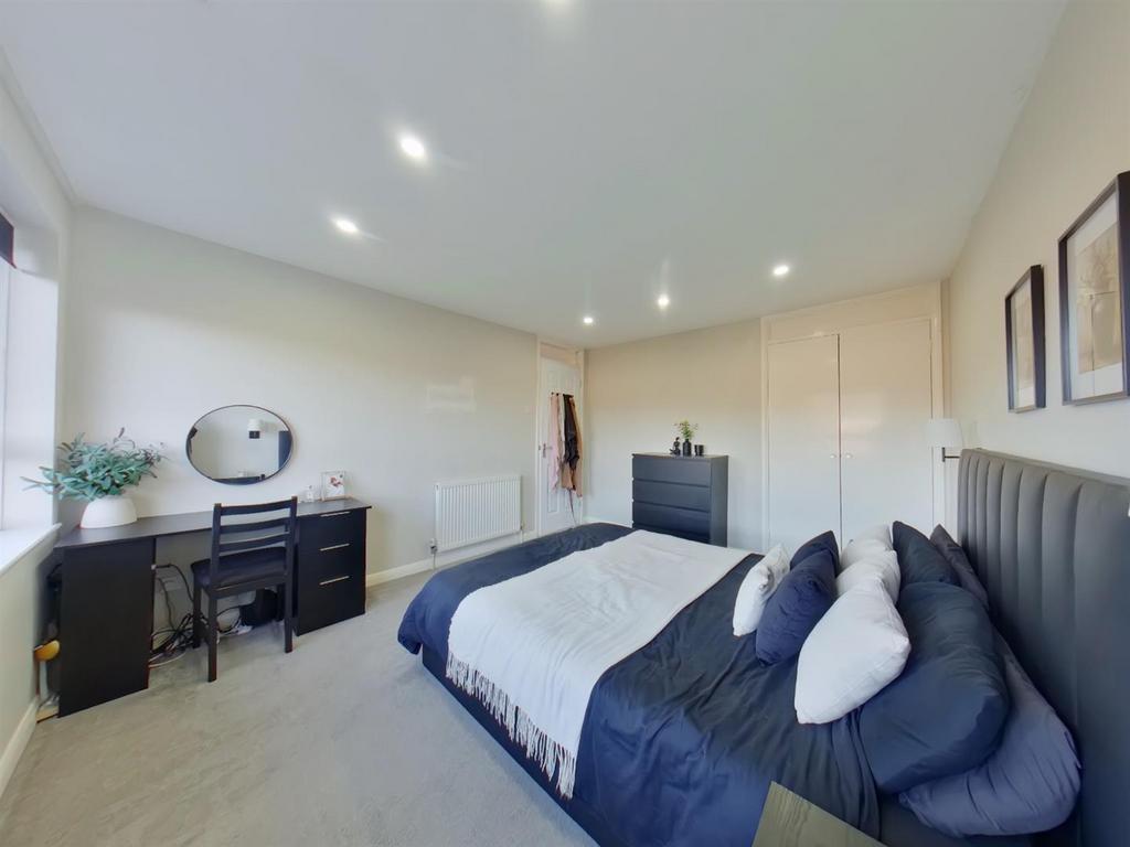 Bed 1