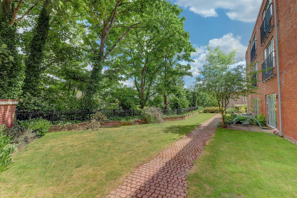 Communal Garden Space