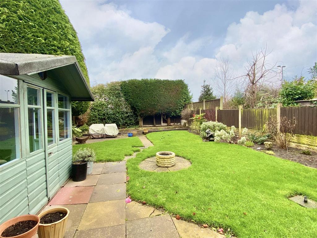 Garden 2.jpg