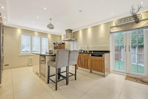 5 bedroom detached house for sale, Epping Road, North Weald, Epping