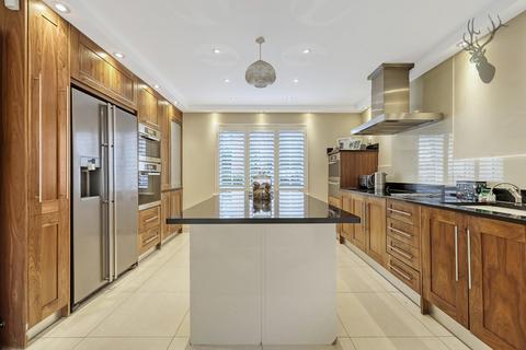 5 bedroom detached house for sale, Epping Road, North Weald, Epping