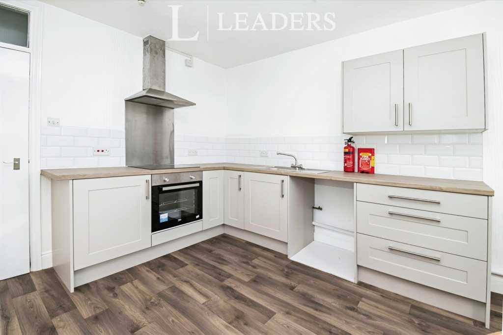 Kitchen 2