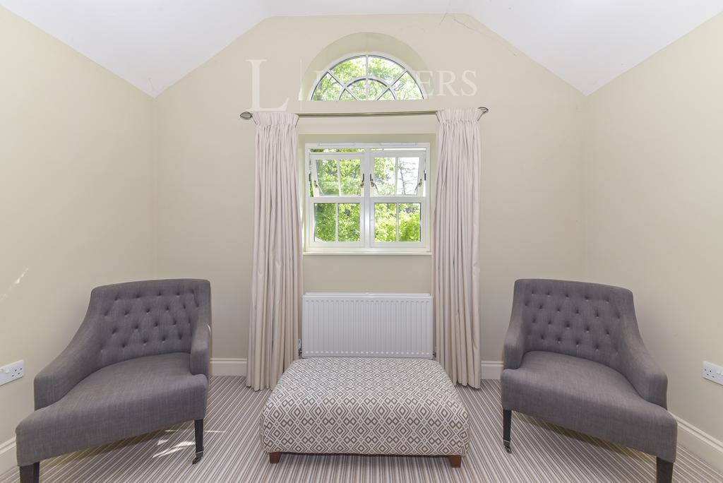 Landing Seating Area