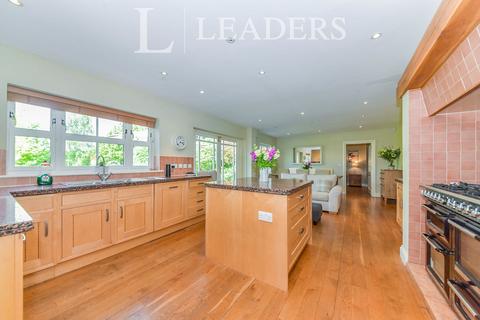 undefined, Stamford Road, Oakham, LE15