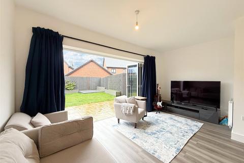 2 bedroom semi-detached house for sale, Paddock Way, Crowthorne, Berkshire