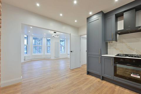 3 bedroom flat for sale, Palermo Road, Kensal Green, London, NW10