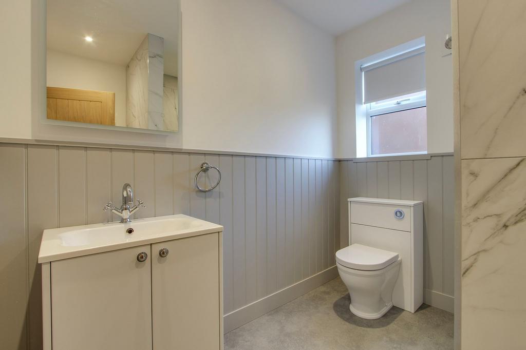 Ensuite