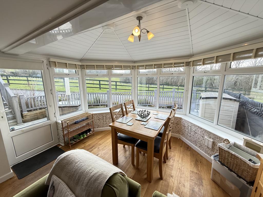 Open Plan Living Room / Dining Room / Conservatory