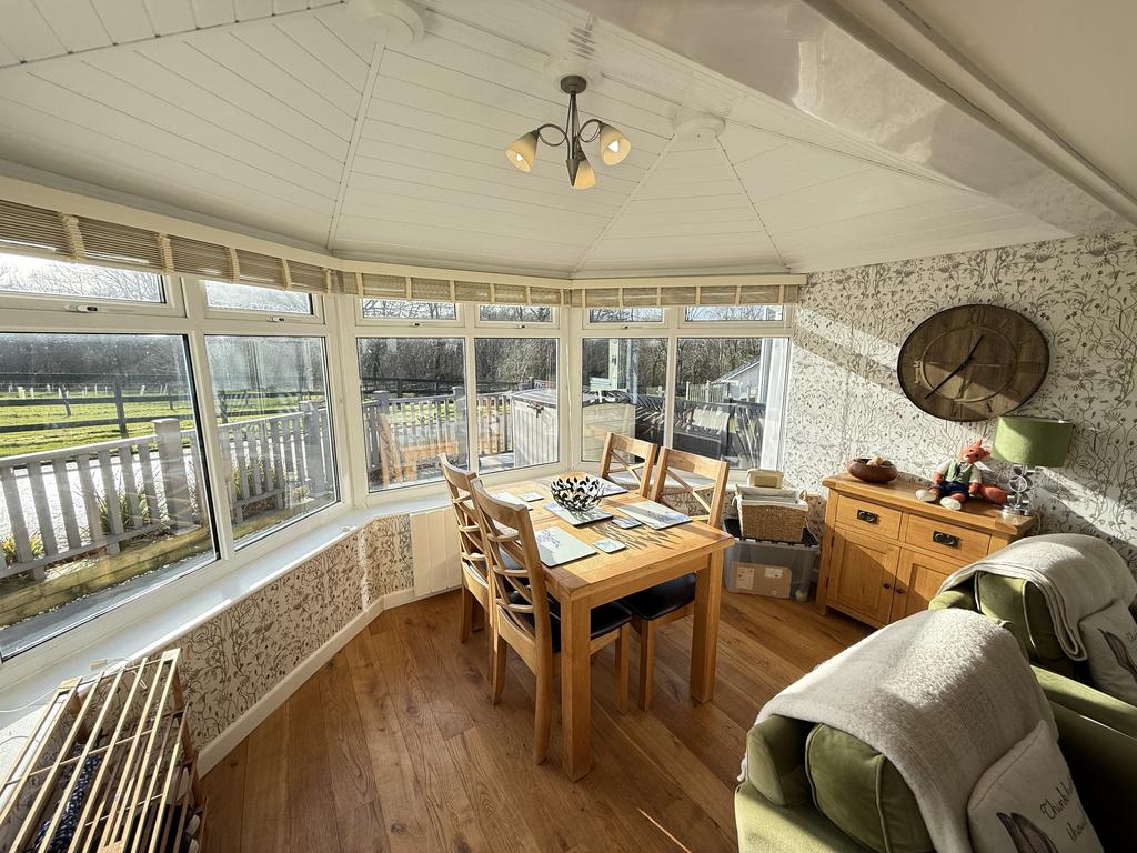 Open Plan Living Room / Dining Room / Conservatory