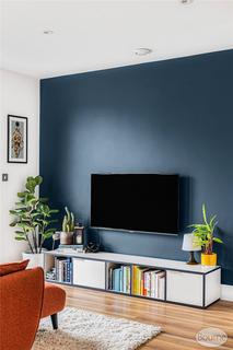 1 bedroom apartment for sale, Sycamore Avenue, Woking, Surrey, GU22