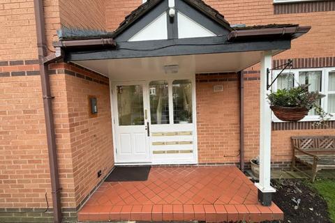 2 bedroom apartment for sale, Charlton Drive, Sale